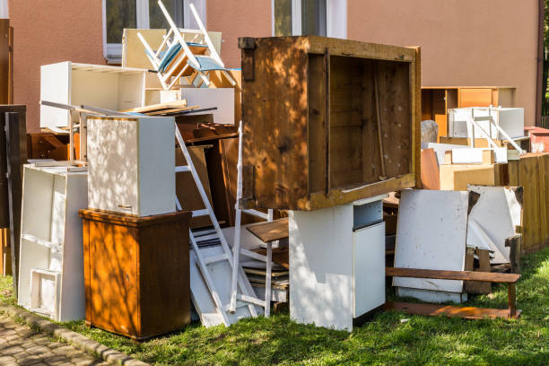 Best Estate Cleanout  in Hicksville, NY